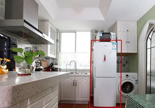 Kiêng kỵ đặt những thiết bị điện tử lên trên nóc tủ lạnh