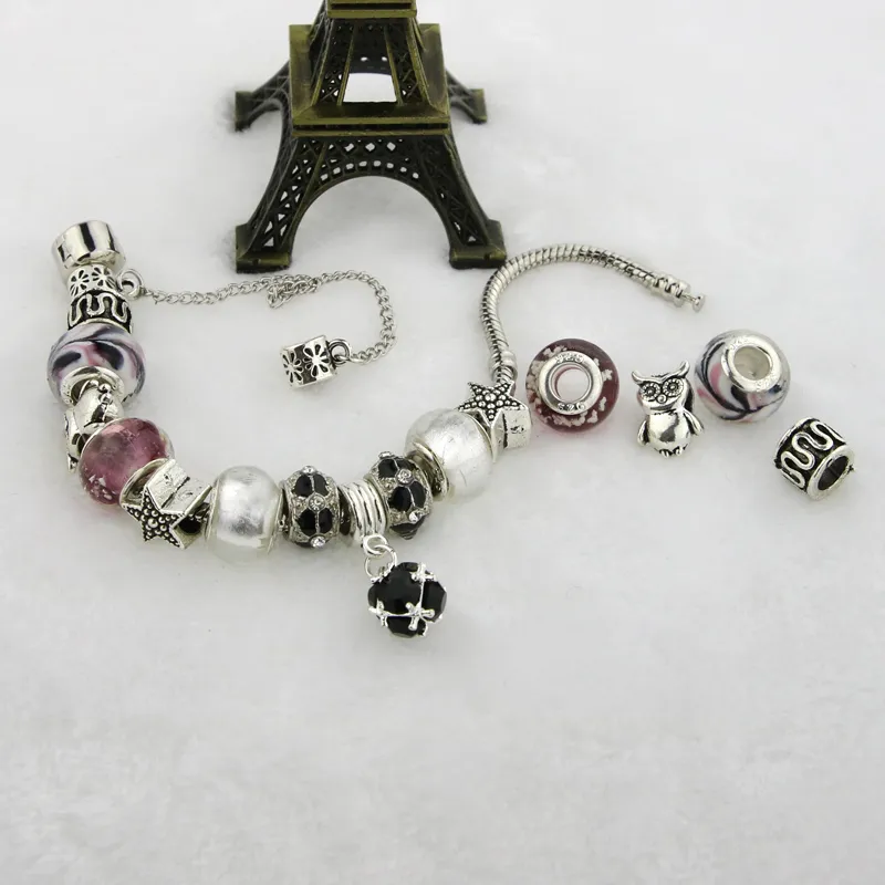 Hạt charm là gì?